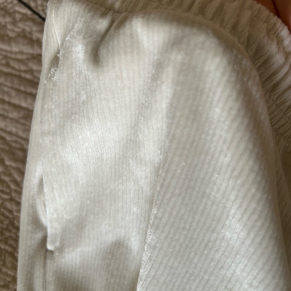 Vuori Cream Wide-Leg Drawstring Pants - Picture 9 of 11